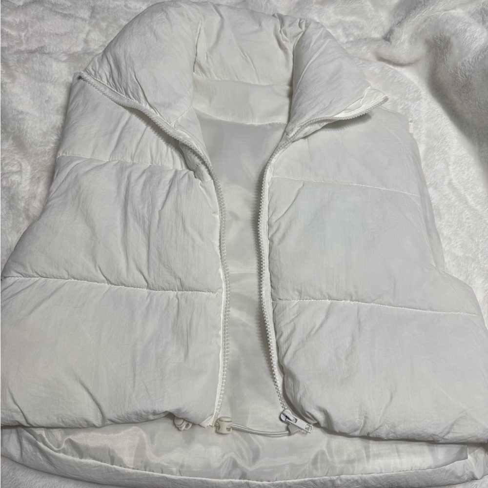 Women's White Puffer Vest